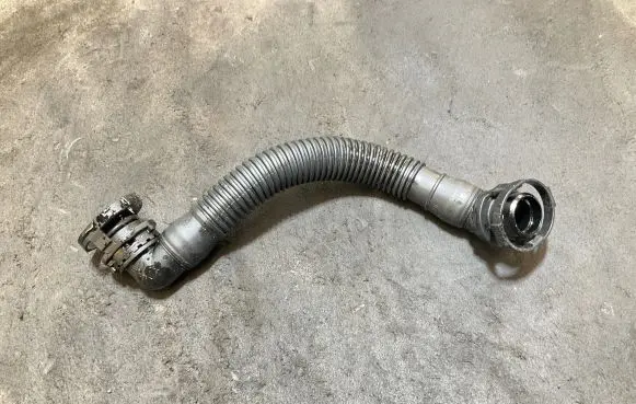 Audi A3 S3 A3 Sportback 8P Breather hose/pipe 03L103493AE