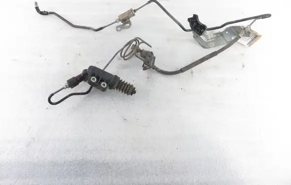 Mazda CX-7 Clutch pipe/line 