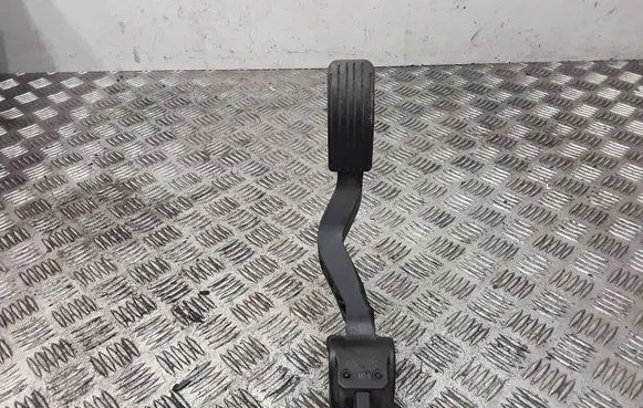 Citroen C4 I Accelerator throttle pedal 0280755120 9684378880