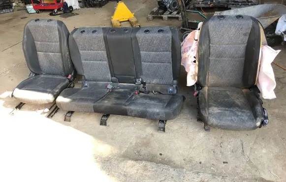 BMW X1 U11 Seat set 