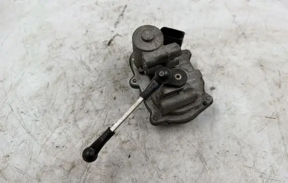 Audi A4 S4 B8 8K Intake manifold valve actuator/motor 059129086L