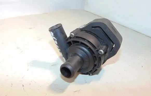 Mercedes-Benz R W251 Electric auxiliary coolant/water pump A1718350064 A2118350028 3130591163