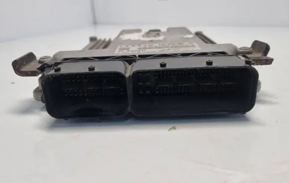 Audi A6 S6 C6 4F Engine control unit/module 03L906022SB 03L906022FG 028106147