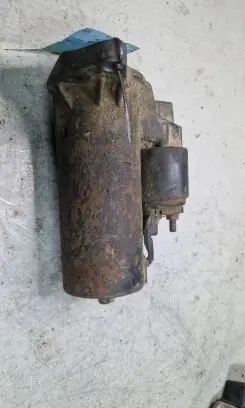 Volkswagen Golf III Starter motor 2339303222722