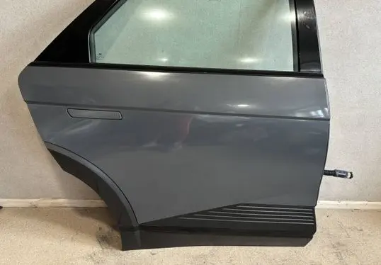 Hyundai Ioniq 5 Rear door 