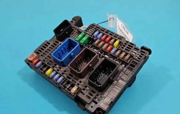 Peugeot 508 Central body control module 9810296480 IMPRK1419094