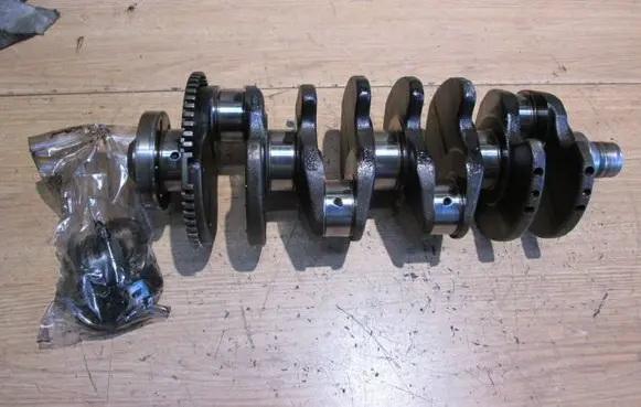 Volkswagen Golf IV Crankshaft