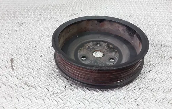 Opel Astra H Water pump pulley 