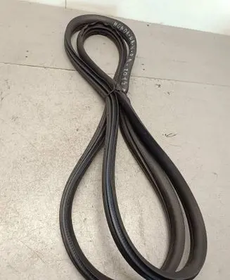 Honda HR-V Front door rubber seal 