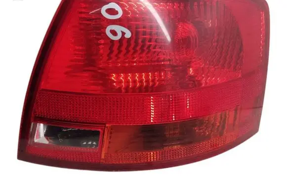 Audi A4 S4 B7 8E 8H Rear/tail lights 8E9945096E 484002