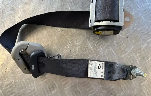 Renault Koleos I Rear seatbelt 88845JZ10A