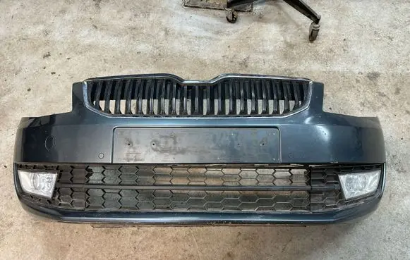 Skoda Octavia Mk3 (5E) Front bumper 