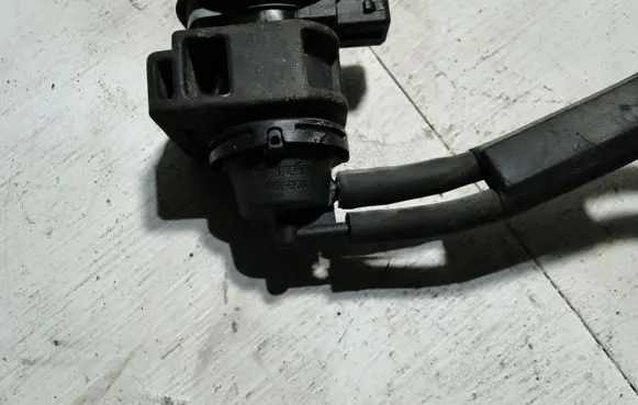 Renault Laguna III Valve vacuum 702256210 8200201099