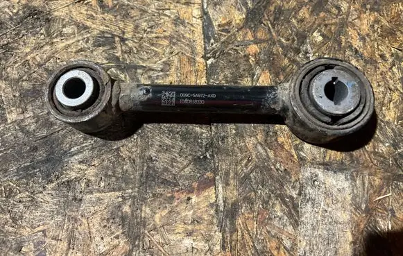 Ford Mondeo MK V Rear suspension control arm DG9C5A972AXD