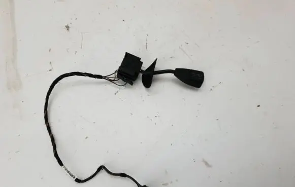 BMW 3 E36 Wiper control stalk 8360915