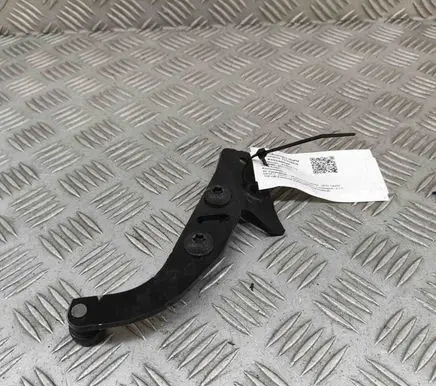 Mercedes-Benz Vito Viano W447 Sliding door upper roller guide/hinge A4477600147