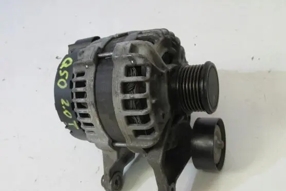Infiniti Q50 Generator/alternator A0009066706