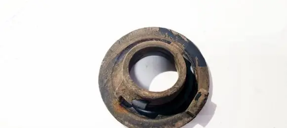Honda Insight Front coil spring rubber mount 