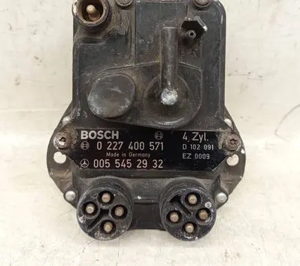 Mercedes-Benz 190 W201 Ignition amplifier control unit 0055452932 A0055452932 0227400571