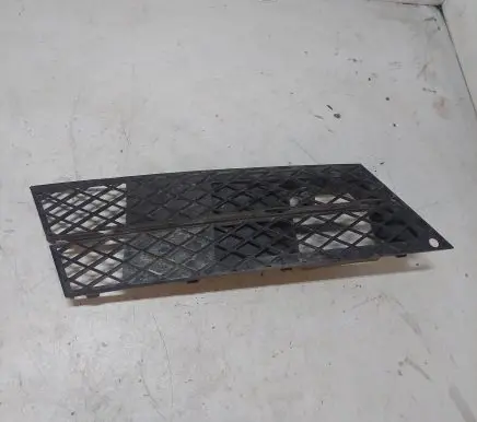 BMW 5 E60 E61 Front bumper lower grill 51117178096