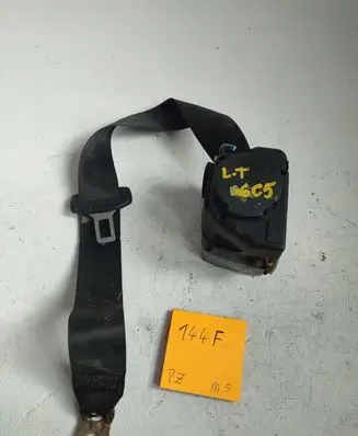 Audi A6 S6 C5 4B Rear seatbelt 00067250C