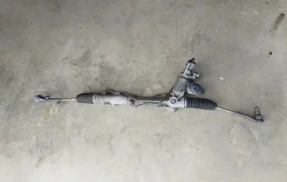 BMW 1 E82 E88 Steering rack 6784551 7882993213 00012018