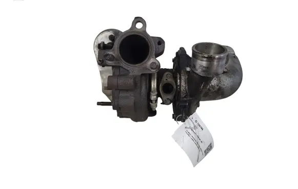 Toyota Avensis T250 Turbo 0611090158 172010R040
