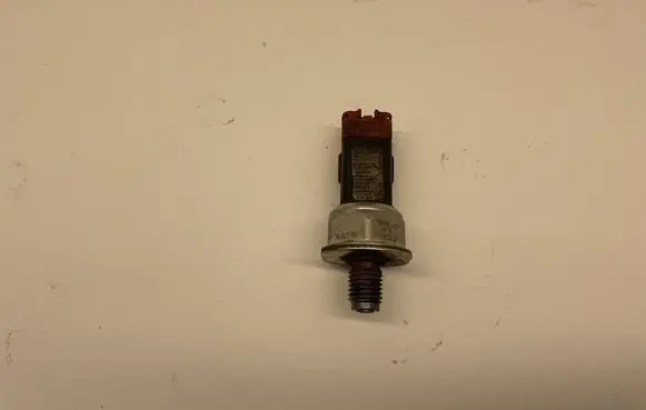 Peugeot 407 Fuel pressure sensor 55PP0603 0626816737 9658227880