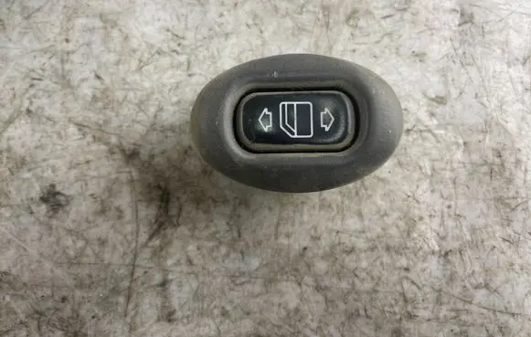 Mercedes-Benz A W168 Electric window control switch
