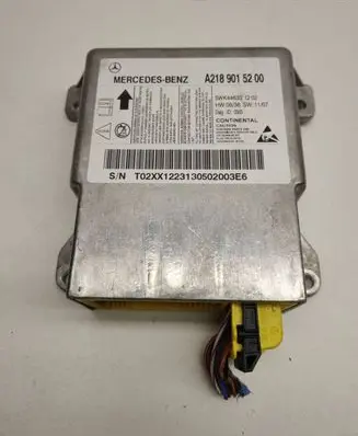 Mercedes-Benz CLS C218 X218 Airbag control unit/module a2189015200