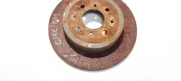 Honda Civic Rear brake disc neventiliuojamas