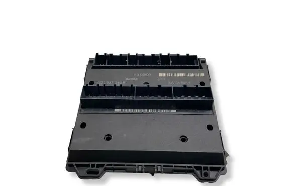 Volkswagen Polo IV 9N3 Comfort/convenience module S2S36 6Q1937049F
