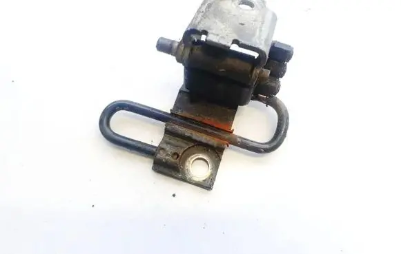 Audi A6 S6 C6 4F Rear door lower hinge 8e0831411b