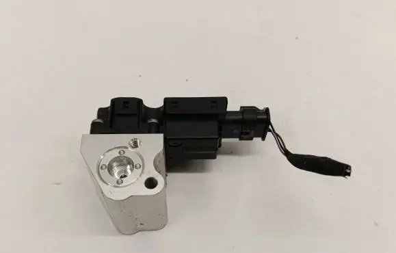Skoda Enyaq iV Air conditioning (A/C) pressure sensor 1EA816590B