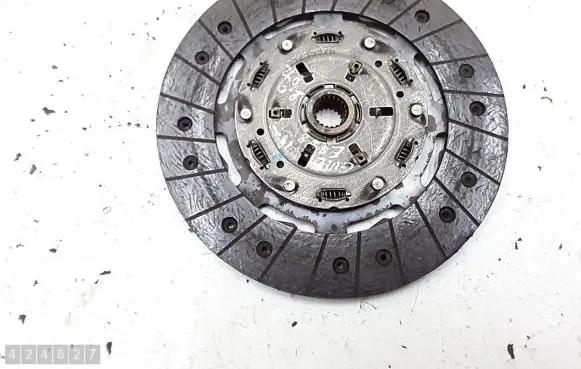 Alfa Romeo Giulietta Clutch pressure plate 55235326
