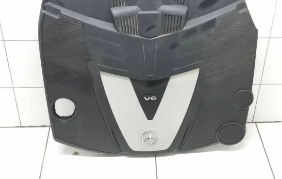 Mercedes-Benz E W211 Engine cover (trim) A6420100167 4010227A