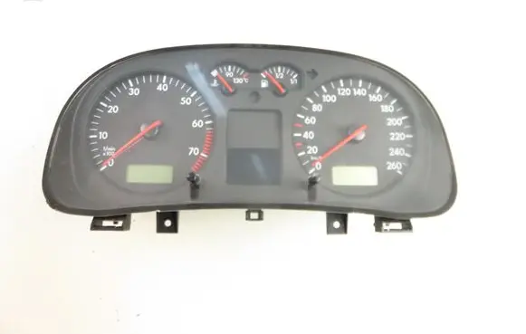 Volkswagen Golf IV Speedometer (instrument cluster) 1J0920826G