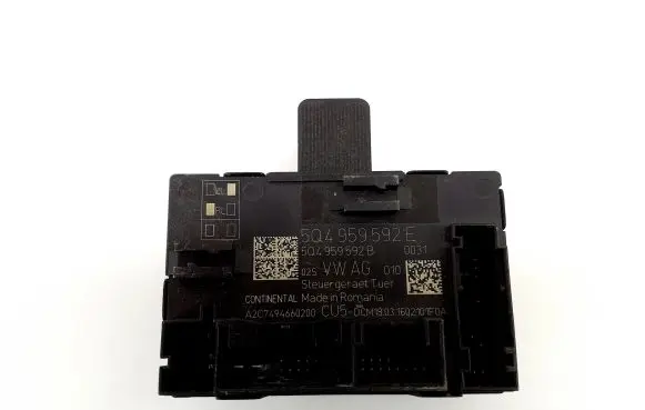 Skoda Octavia Mk3 (5E) Door control unit/module 5Q4959592E 5Q4959592B