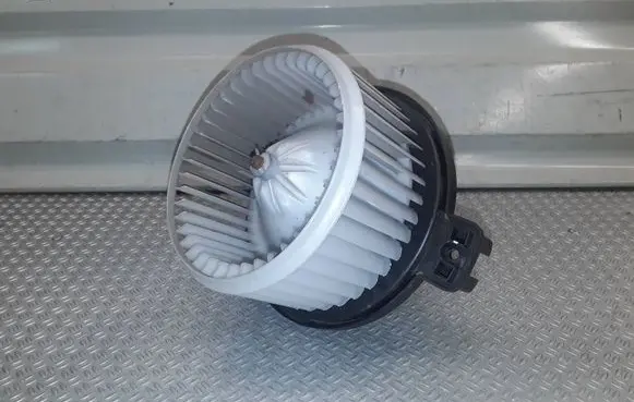 KIA Sorento Heater fan/blower A0540222C