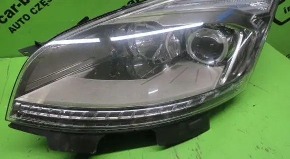 Citroen C4 I Picasso Headlight/headlamp