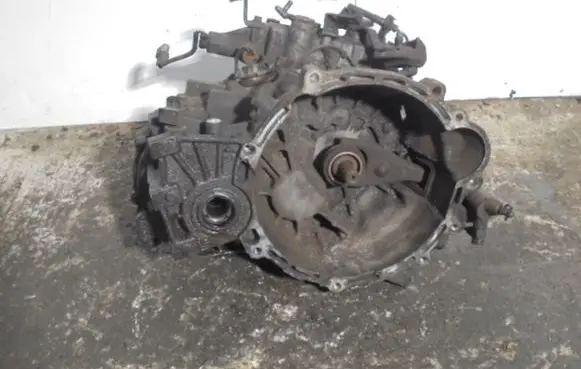 Hyundai Getz Manual 4 speed gearbox P71759