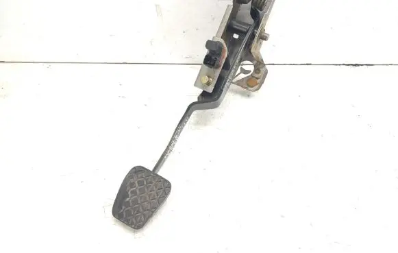 Clutch pedal