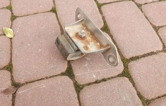 Opel Insignia A Muffler mount bracket/holder 41TYS