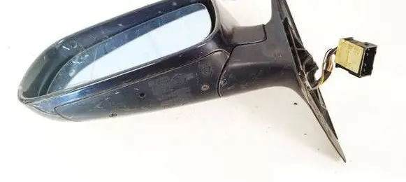 Audi A4 S4 B5 8D Front door electric wing mirror E6022317 E6022318