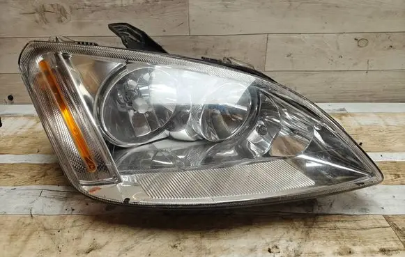 Ford Focus C-MAX Headlight/headlamp 4311158R