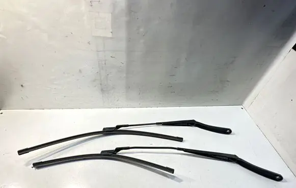 Ford Focus Windshield/front glass wiper blade JX7B17526AB JX7B17527AB