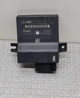 Audi A8 S8 D3 4E Gateway control module 4E0907468E 4E0910468B 4715TF7MNL