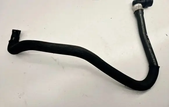 Volvo S60 Engine coolant pipe/hose 9475846 1385103