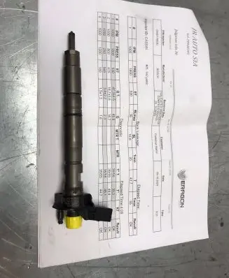 Volkswagen PASSAT B6 Fuel injector 03L130277