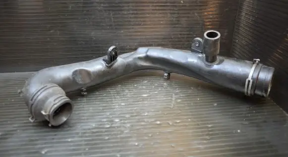 Volkswagen Golf V Intercooler hose/pipe 1K0129654AA